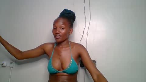 Snapshot of sexy_lucy012 chatting on February 2025 08:25:01 PM sexy_lucy012 online show from February 2025 08:25:01 PM