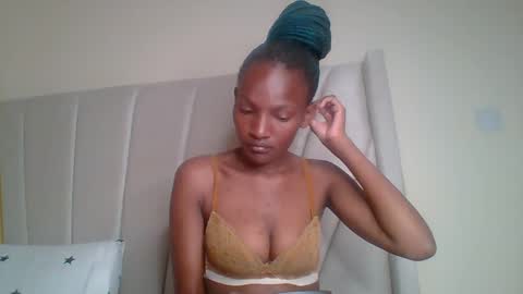 Snapshot of sexy_lucy012 chatting on March 2025 11:29:02 AM sexy_lucy012 online show from March 2025 11:29:02 AM