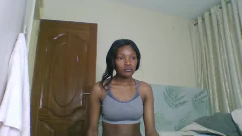 Snapshot of sexy_lucy012 chatting on September 2025 07:23:01 AM sexy_lucy012 online show from September 2025 07:23:01 AM