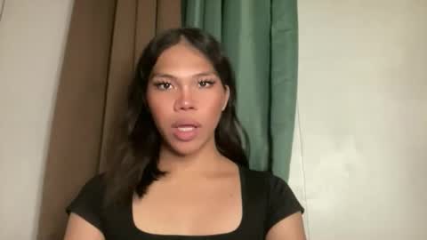 Nicole online show from May 2026 06:42:01 AM