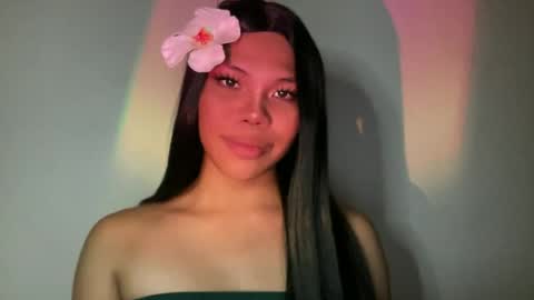 Snapshot of sexy_maevemorexxx chatting on June 2026 04:15:01 PM Nicole online show from June 2026 04:15:01 PM
