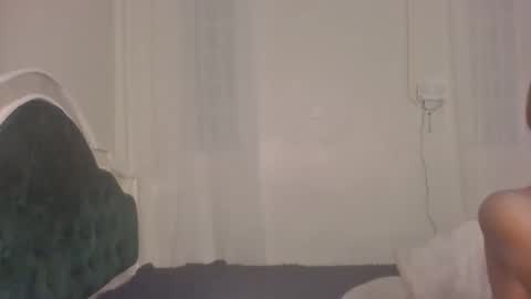 sexy online show from April 2026 06:32:02 PM