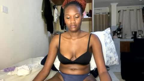 Nyla online show from June 2026 12:26:02 AM