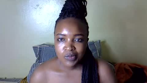 sexy_sazii online show from October 2025 10:34:02 AM