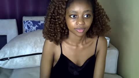 Snapshot of sexy_short chatting on June 2026 10:20:01 AM Janet online show from June 2026 10:20:01 AM