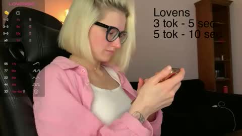 Sexy-Sweets online show from October 2025 05:50:02 PM