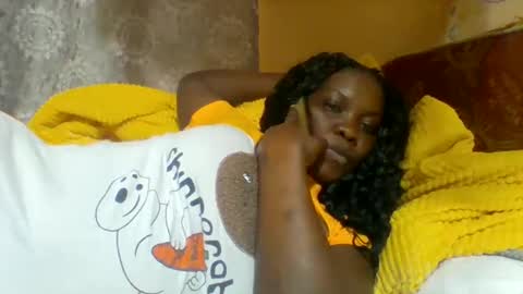 Snapshot of sexy_vivy1 chatting on October 2025 07:29:01 AM sexy_vivy1 online show from October 2025 07:29:01 AM