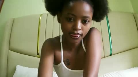 Snapshot of sexy_zaraa chatting on June 2026 12:29:01 PM sexy zaraa online show from June 2026 12:29:01 PM