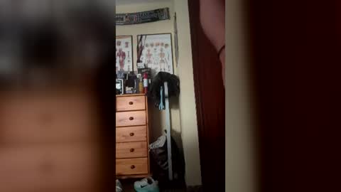 sexyass19x online show from July 2026 08:40:01 AM