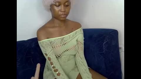 sexyasspetitte_ online show from June 2026 09:48:01 PM
