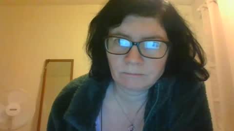 Snapshot of sexybabe41 chatting on February 2025 11:06:02 PM sexymilfy online show from February 2025 11:06:02 PM