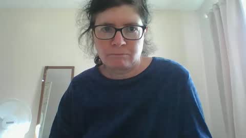 Snapshot of sexybabe41 chatting on October 2025 02:26:01 PM sexymilfy online show from October 2025 02:26:01 PM