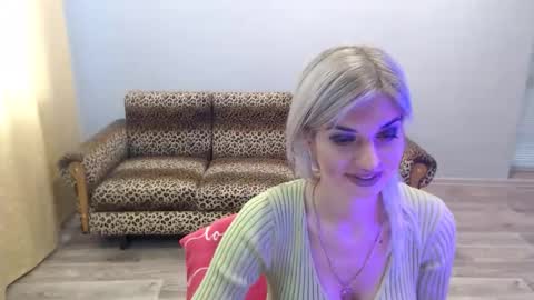 sexybeatriice online show from October 2025 06:25:02 AM