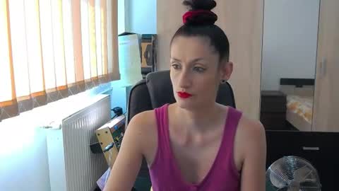 Snapshot of sexybeeaa chatting on July 2026 09:11:02 AM SexyBea online show from July 2026 09:11:02 AM