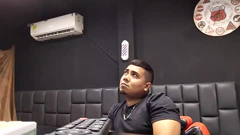 Jonas Cum BARBER IN TRAINING online show from May 2026 09:20:01 PM