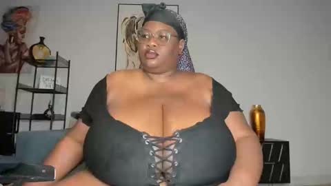 sexyblackhugetits online show from November 2025 01:06:01 PM