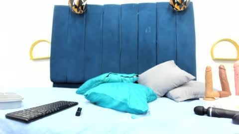 sexybrown_2005 online show from February 2025 06:08:02 AM