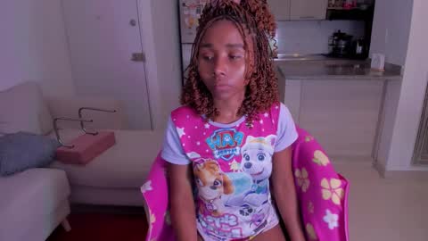 sofia online show from October 2025 12:30:02 AM