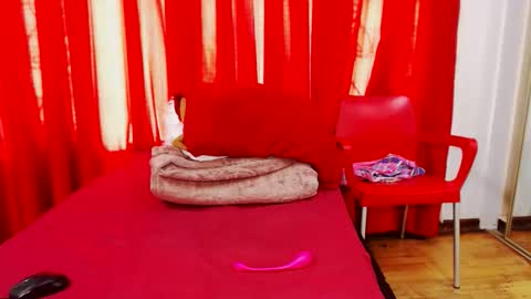 sexybustyboobs online show from November 2025 04:55:02 AM