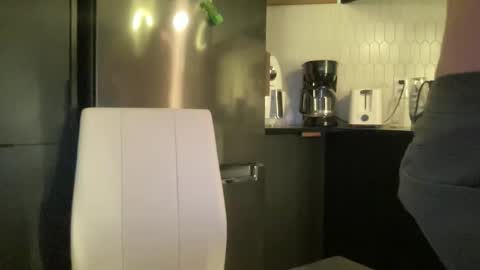 Snapshot of sexycanadian39 chatting on February 2026 04:24:02 AM sexycanadian39 online show from February 2026 04:24:02 AM