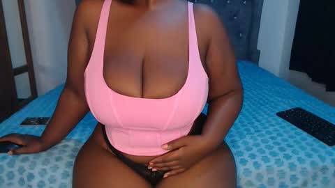 sexychocco online show from October 2025 06:16:02 PM