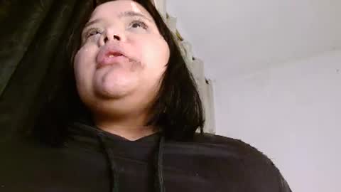 Snapshot of sexychubbyy chatting on December 2024 07:38:02 AM Eva online show from December 2024 07:38:02 AM