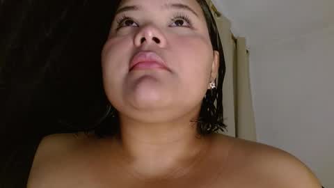 Snapshot of sexychubbyy chatting on February 2025 02:10:02 PM Eva online show from February 2025 02:10:02 PM