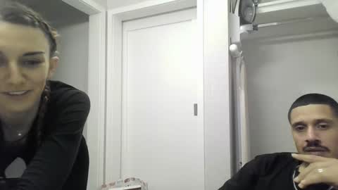 Snapshot of sexycouple831612 chatting on December 2024 11:54:02 AM sexycouple831612 online show from December 2024 11:54:02 AM