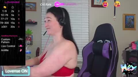 Snapshot of sexydistraction1 chatting on January 2025 10:36:01 PM  SexyDistraction  online show from January 2025 10:36:01 PM