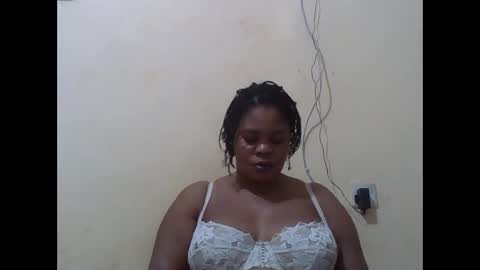 Snapshot of sexydove2 chatting on October 2025 07:16:02 PM EMILY online show from October 2025 07:16:02 PM