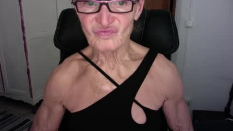 Snapshot of sexyfit58 chatting on January 2025 12:16:02 AM SexyFit58 online show from January 2025 12:16:02 AM