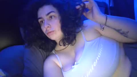 Snapshot of sexygoddesslizaaa chatting on January 2025 07:17:01 AM ETERNAL GODDESS WOMAN online show from January 2025 07:17:01 AM