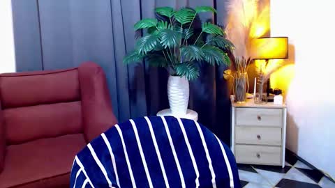 Snapshot of sexyjeanniecuntcums chatting on May 2026 06:45:01 PM JENNY online show from May 2026 06:45:01 PM