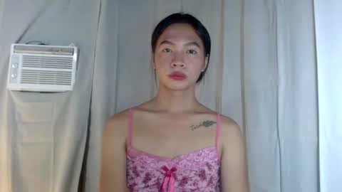 Laylia3 online show from September 2025 05:17:01 PM