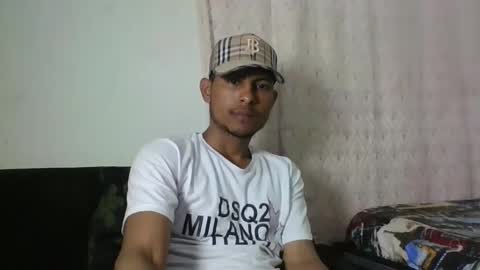 Sexy leon online show from February 2025 08:00:01 PM