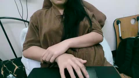 Snapshot of sexylove212002 chatting on December 2024 08:44:02 AM Lily online show from December 2024 08:44:02 AM