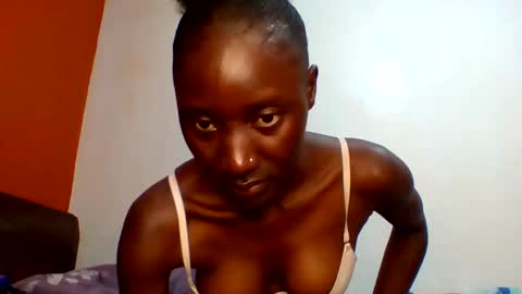 sexylucia5 online show from May 2026 10:04:02 PM