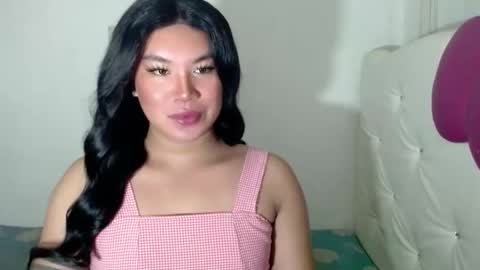 Snapshot of sexymika_xoxo chatting on October 2025 05:52:01 AM Mika online show from October 2025 05:52:01 AM