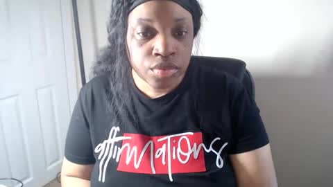 SexyMona online show from May 2026 06:09:01 PM
