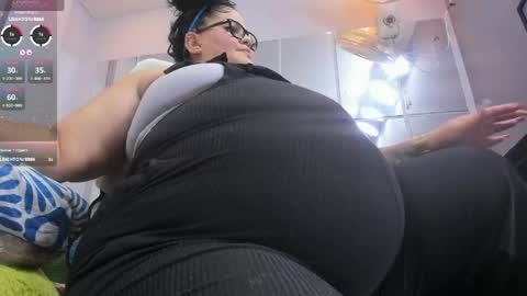 Snapshot of sexymoonlatina chatting on May 2026 08:07:01 PM Natasha online show from May 2026 08:07:01 PM