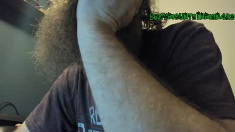 Sexymountainman420 online show from December 2024 09:15:01 PM