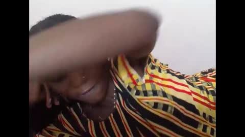 VIVIAN online show from November 2025 07:54:01 AM