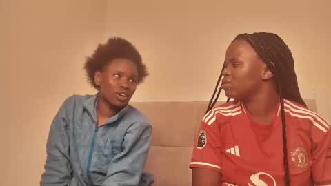 nina online show from October 2025 09:15:01 PM