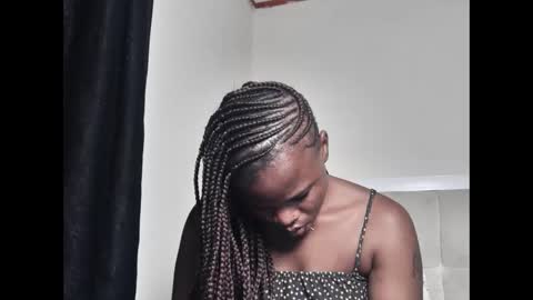 nina online show from November 2025 06:09:02 PM