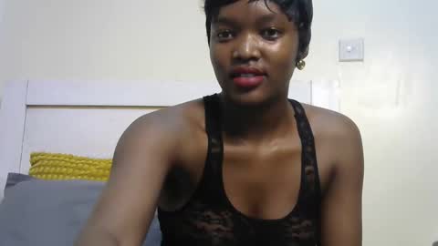 Lee online show from October 2025 01:42:01 AM