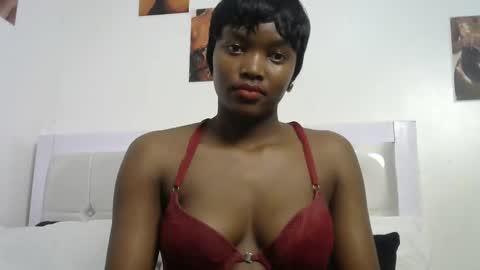 Lee online show from November 2025 04:59:01 AM