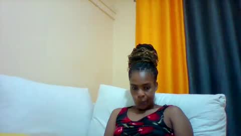 Snapshot of sexyqueen3457132 chatting on March 2025 06:34:01 PM DOVY ACHIENG online show from March 2025 06:34:01 PM