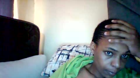 Snapshot of sexyqueen3457132 chatting on September 2025 04:28:01 AM DOVY ACHIENG online show from September 2025 04:28:01 AM