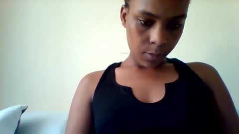 Snapshot of sexyqueen3457132 chatting on October 2025 11:11:01 AM DOVY ACHIENG online show from October 2025 11:11:01 AM