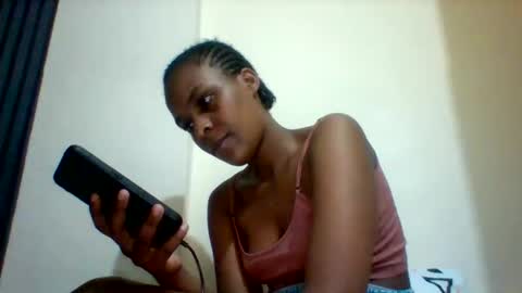 Snapshot of sexyqueen3457132 chatting on October 2025 09:20:01 PM DOVY ACHIENG online show from October 2025 09:20:01 PM